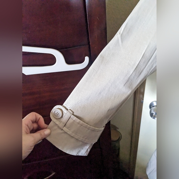 Banana Republic Trench Coat - Large - Picture 4 of 4